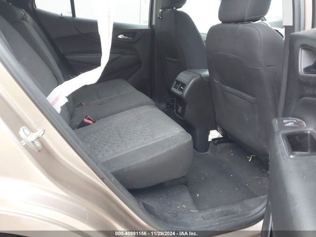 Chevrolet EQUINOX LT 2019 2GNAXUEV8K6240006 Image 8