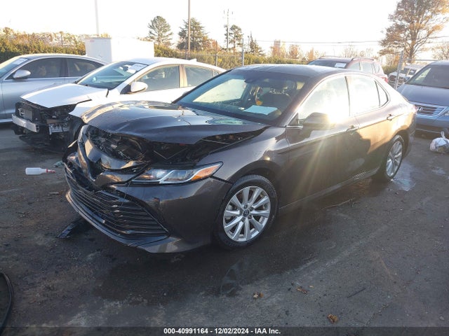 4T1B11HK2JU648513 Toyota CAMRY LE