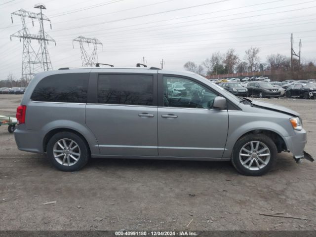 2C4RDGCG9JR209600 Dodge Grand Caravan Sxt