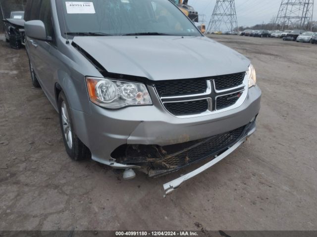 2C4RDGCG9JR209600 Dodge Grand Caravan Sxt