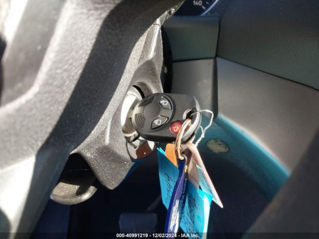 1FMCU0GD1HUB03129 Ford ESCAPE SE