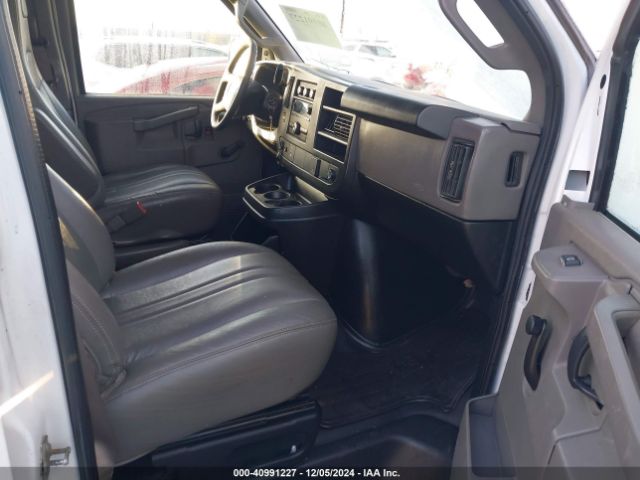1GCZGGFG6H1242250 Chevrolet Express 3500 Work Van