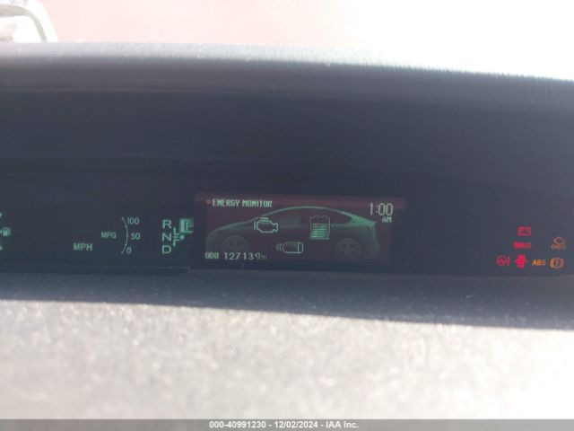 JTDKN3DUXE1775061 Toyota Prius Two