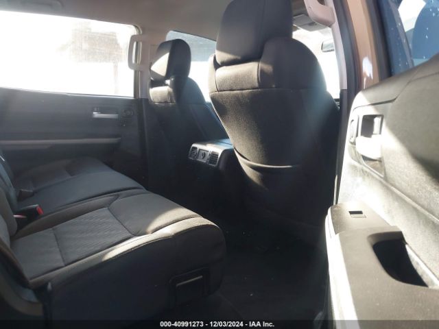 5TFDW5F15JX728922 Toyota Tundra Sr5 5.7l V8