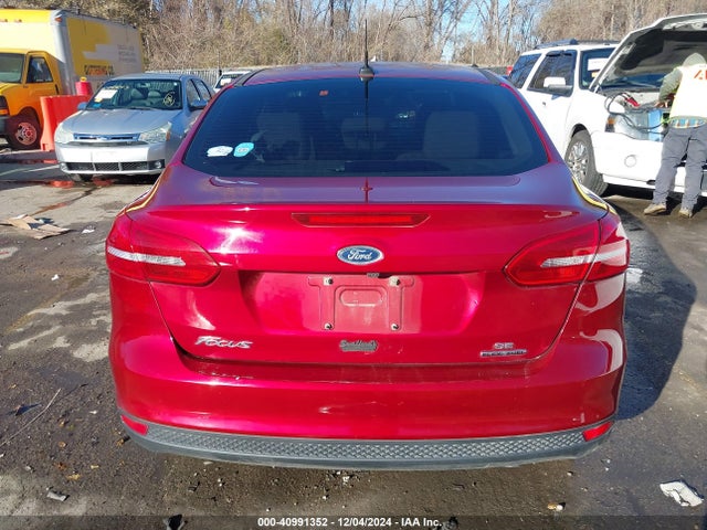 Ford FOCUS SE 2016 1FADP3F20GL372329 Image 16