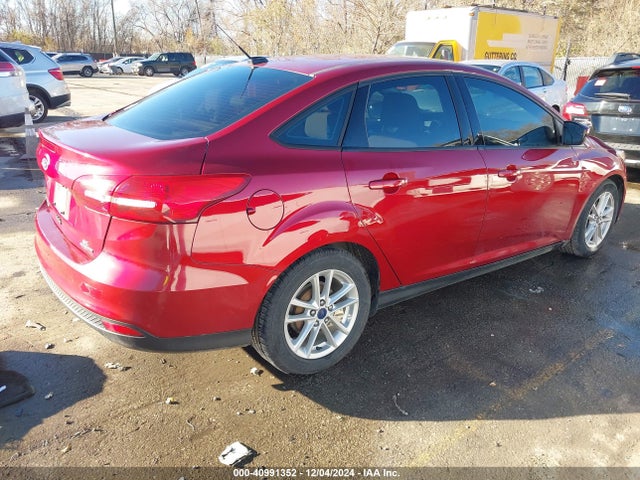 Ford FOCUS SE 2016 1FADP3F20GL372329 Image 4