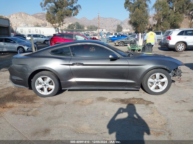 Ford Mustang Ecoboost 2018 1FA6P8TH7J5114433 Image 13
