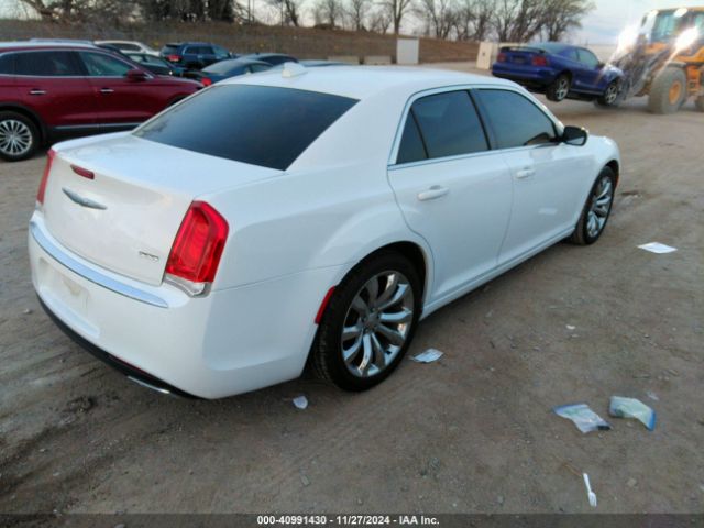 2C3CCAAG4JH201925 Chrysler 300 Touring L
