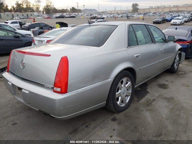 2007 CADILLAC DTS 1G6KD57Y37U207669 Photo 3