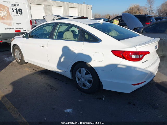Hyundai SONATA SE 2015 5NPE24AF6FH171874 Image 3