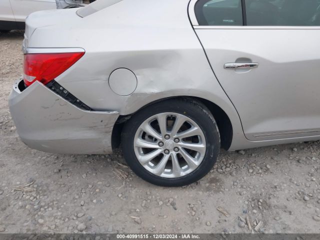 1G4GB5G39GF136345 Buick Lacrosse Leather