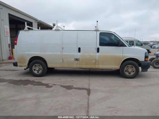 1GCWGBFP2J1237526 Chevrolet Express 2500 Work Van