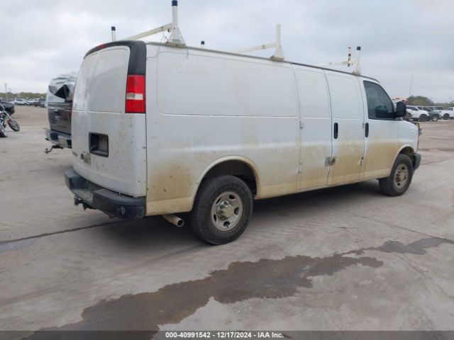 1GCWGBFP2J1237526 Chevrolet Express 2500 Work Van