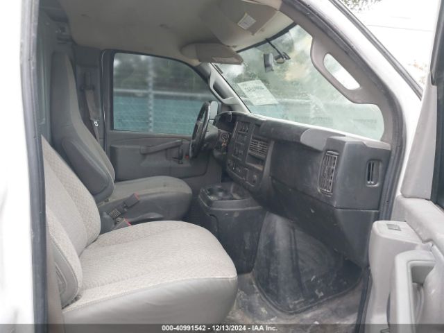 1GCWGBFP2J1237526 Chevrolet Express 2500 Work Van