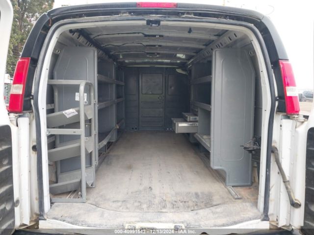 1GCWGBFP2J1237526 Chevrolet Express 2500 Work Van