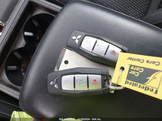 JA4J4TA88NZ048227 Mitsubishi Outlander Es 2.5