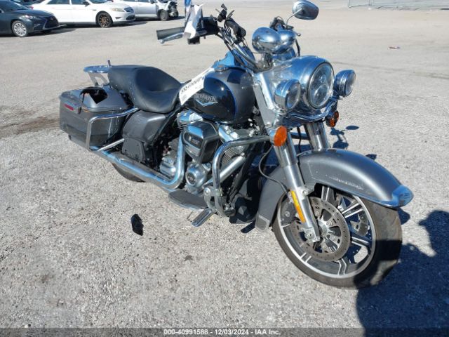 2022 HARLEY-DAVIDSON FLHR 1HD1FBC13NB653712