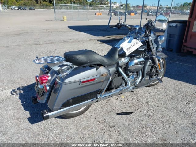 2022 HARLEY-DAVIDSON FLHR 1HD1FBC13NB653712 Photo 3