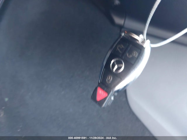 Mercedes-Benz E 350 2014 WDDHF5KB7EA945032 Image 11