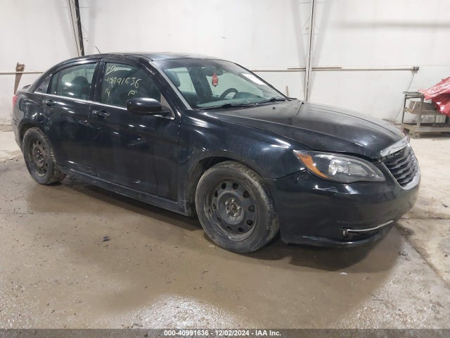 Chrysler 200 Limited 2014 1C3CCBCG0EN164839 Image 1