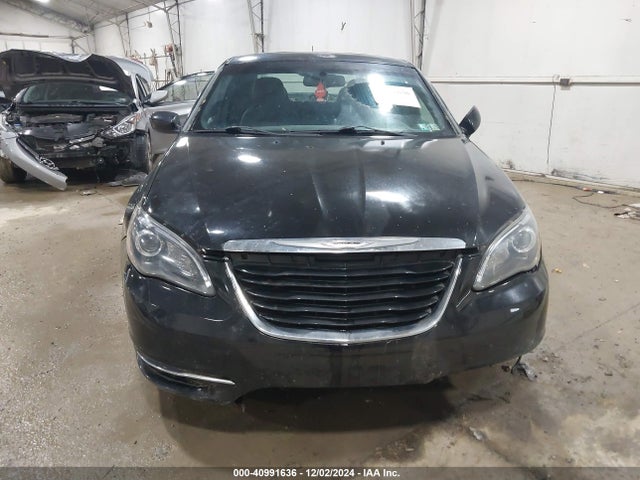 1C3CCBCG0EN164839 Chrysler 200 Limited