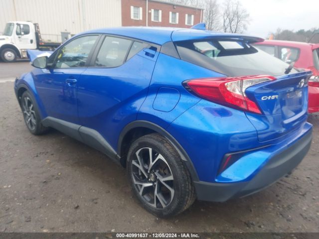 NMTKHMBX7JR023940 Toyota C-hr Xle Premium