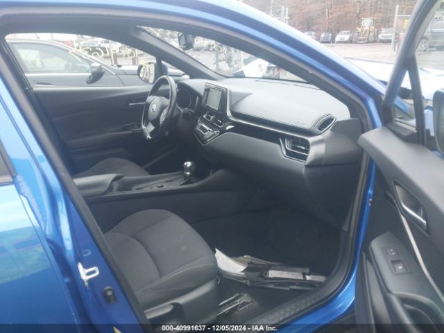 NMTKHMBX7JR023940 Toyota C-hr Xle Premium