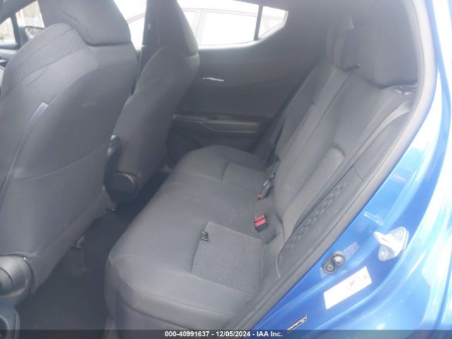 NMTKHMBX7JR023940 Toyota C-hr Xle Premium