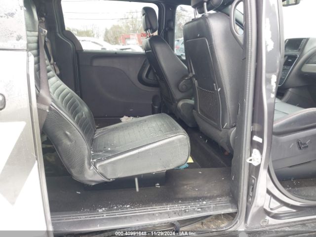 2C4RDGEG6KR802104 Dodge Grand Caravan Gt