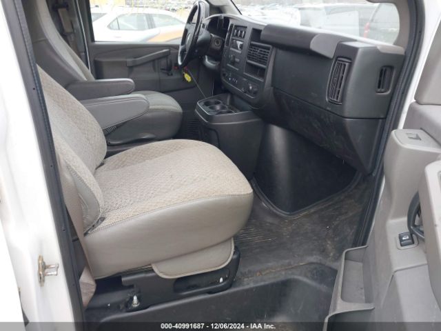 1GCWGAFP6M1223384 Chevrolet Express Cargo Rwd 2500 Regular Wheelbase Wt