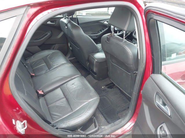 Ford FOCUS SE 2015 1FADP3F26FL340130 Image 8
