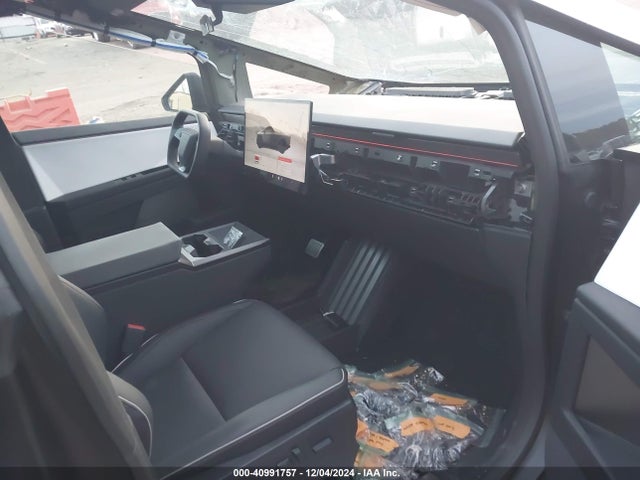 2024 TESLA CYBERTRUCK 7G2CEHED3RA010443 Photo 4