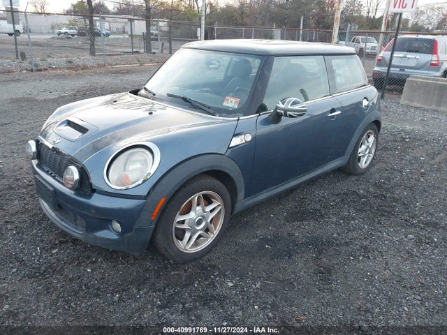 2010 MINI COOPER S WMWMF7C53ATW88881 Photo 1