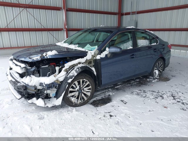 Subaru Legacy 2.5i Premium 2018 4S3BNAC60J3017784 Image 2