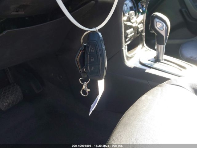 3FADP4FJ5EM114090 Ford Fiesta Titanium