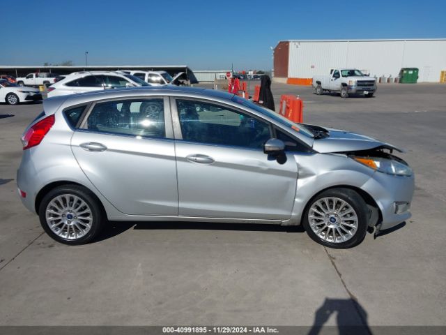3FADP4FJ5EM114090 Ford Fiesta Titanium