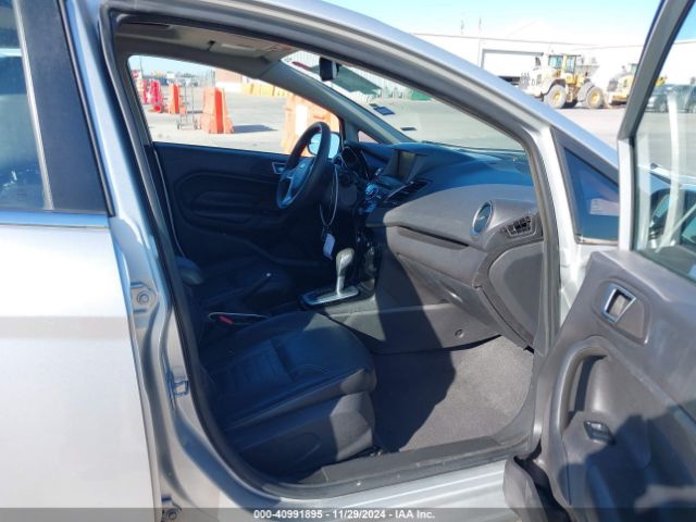 3FADP4FJ5EM114090 Ford Fiesta Titanium