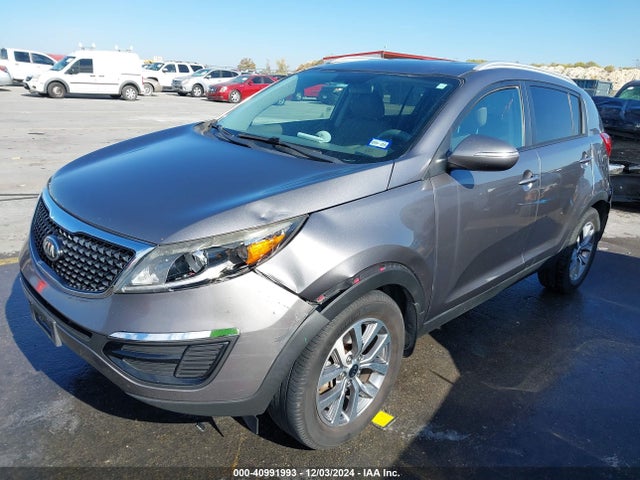 KIA Sportage Lx 2015 KNDPB3AC8F7728457 Image 2