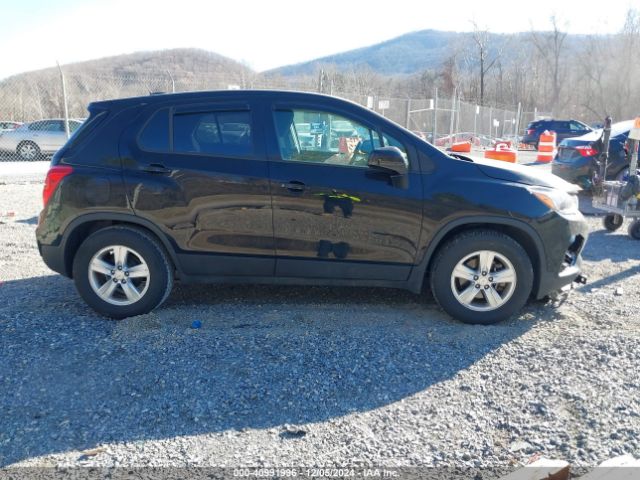 KL7CJKSM5NB544704 Chevrolet Trax Fwd Ls