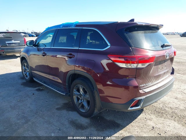 Toyota Highlander Limited Platinum 2017 5TDYZRFH1HS220931 Image 3