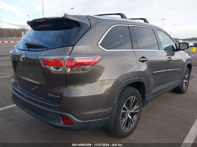 Toyota Highlander Xle V6 2016 5TDJKRFH6GS284418 Image 4