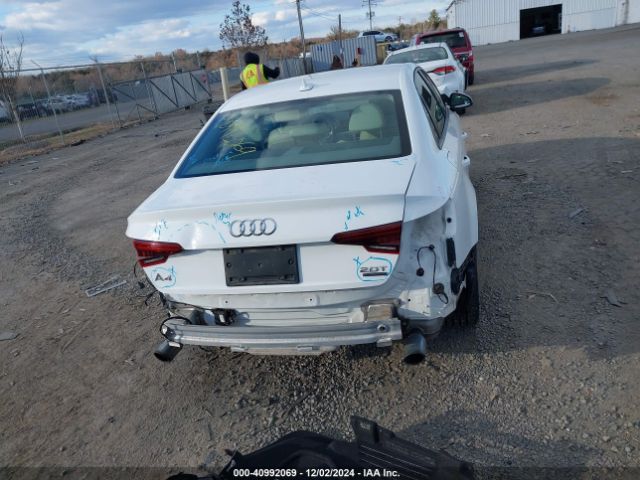 WAUDNAF43JA140877 Audi A4 2.0t Premium/2.0t Tech Premium