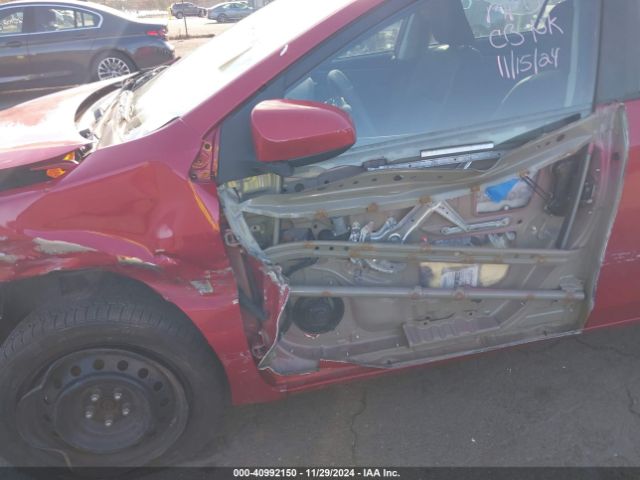 5YFBURHE0JP819213 Toyota COROLLA LE