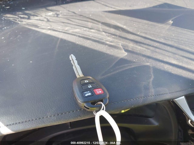 Toyota COROLLA LE 2017 5YFBURHEXHP667662 Image 11