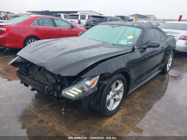 Ford Mustang V6 2017 1FA6P8AM8H5226927 Image 2