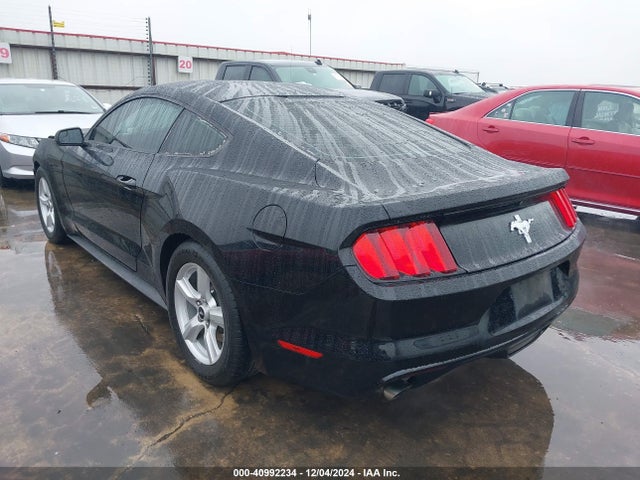 Ford Mustang V6 2017 1FA6P8AM8H5226927 Image 3