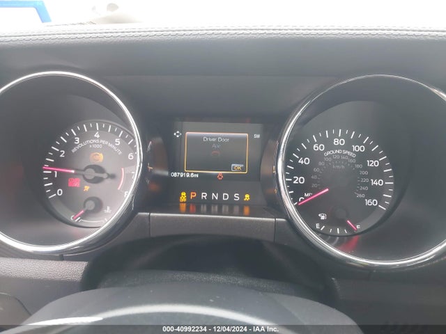 Ford Mustang V6 2017 1FA6P8AM8H5226927 Image 7