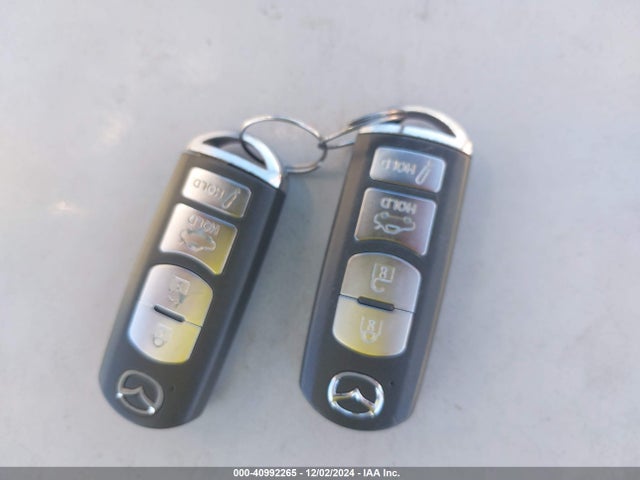 3MZBN1V70HM126905 Mazda Mazda3 Touring