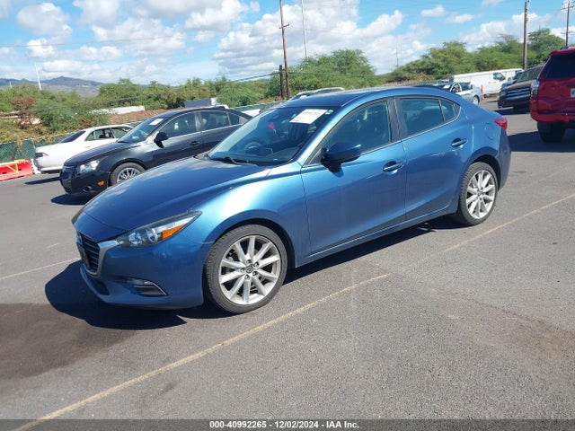 3MZBN1V70HM126905 Mazda Mazda3 Touring