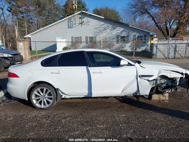 SAJBL4BVXGCY16272 Jaguar Xf 35t R-sport